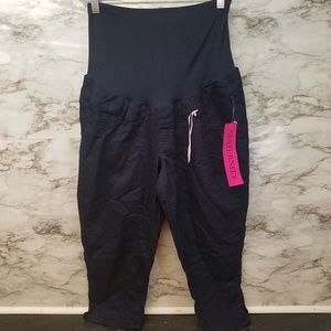 First Kick Maternity Capris Shorts Sz L New with